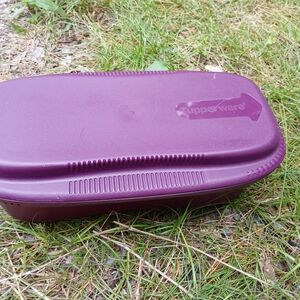 Tupperware microwave spaghetti